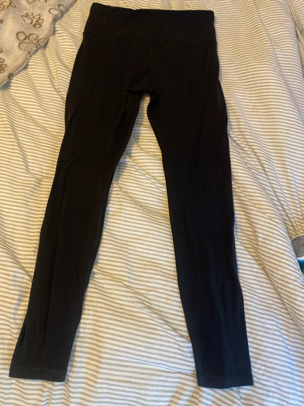 Athleta Ultra High Rise Black Leggings size M, ok condition, pet friendly home